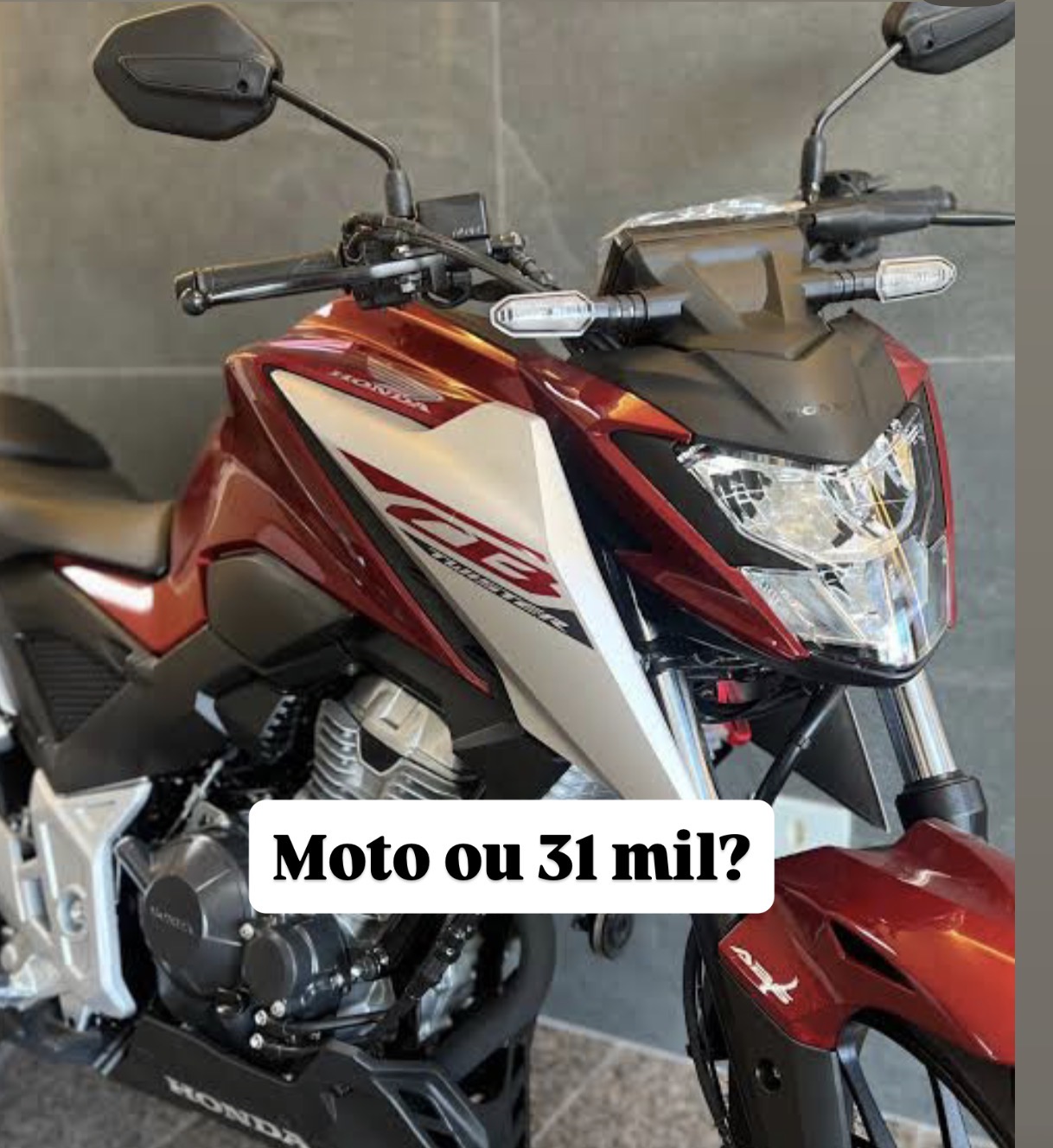 Honda CB 300 ou 31 mil